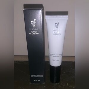 Younique Touch Glorious Mattifying Face Primer; 1 fl oz
